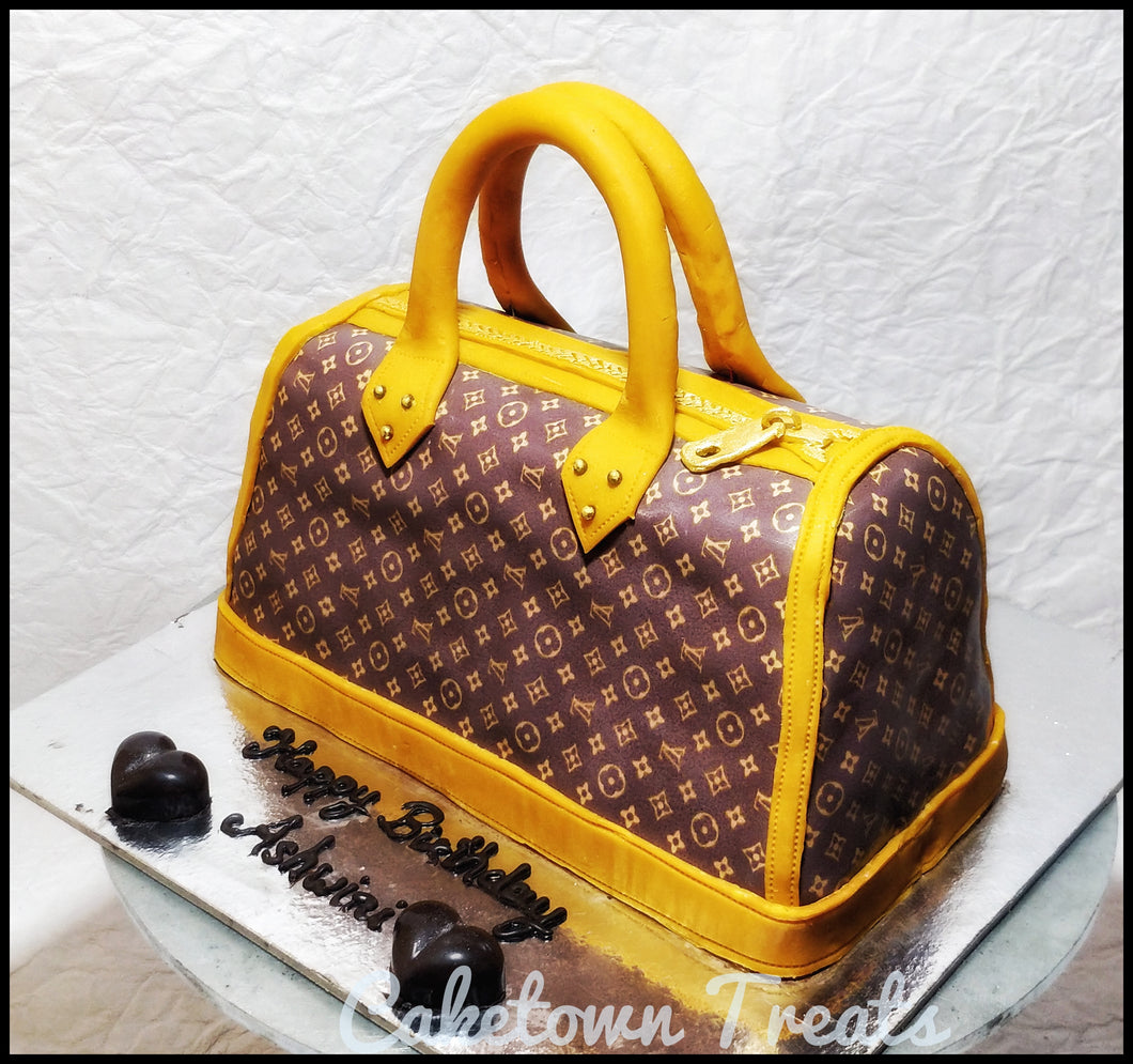 Louis Vuitton purse cake - le' Bakery Sensual